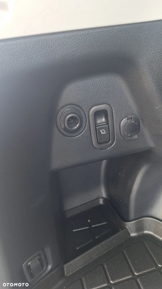 Subaru Forester 2.0 XT Platinum Lineartronic - 12