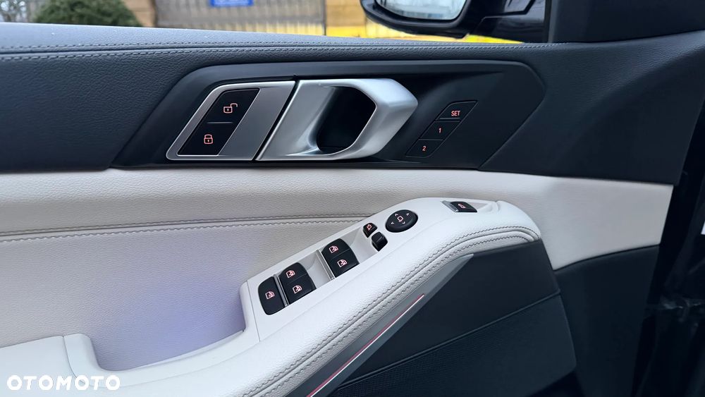 BMW X5 xDrive25d Sport-Aut - 13