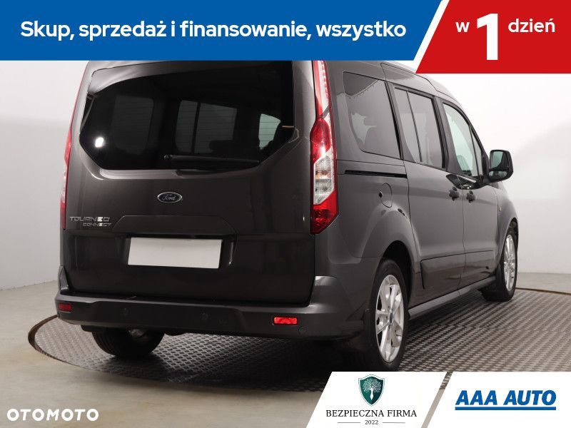 Ford Tourneo Connect - 6