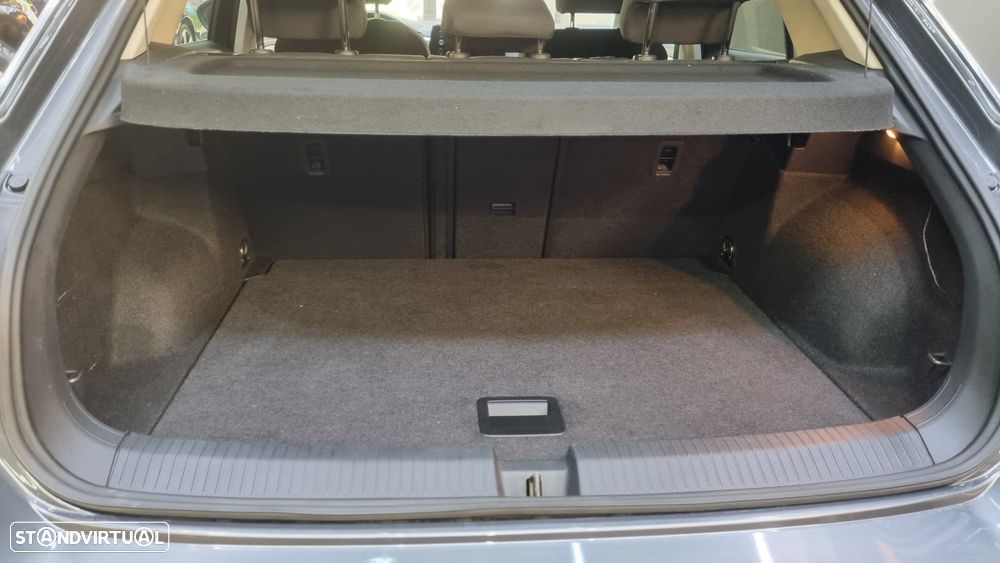 VW T-Roc 1.0 TSI Urban - 22