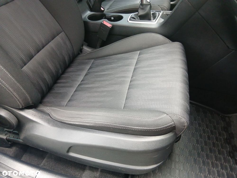 Kia Sportage 1.6 GDI M 2WD - 26