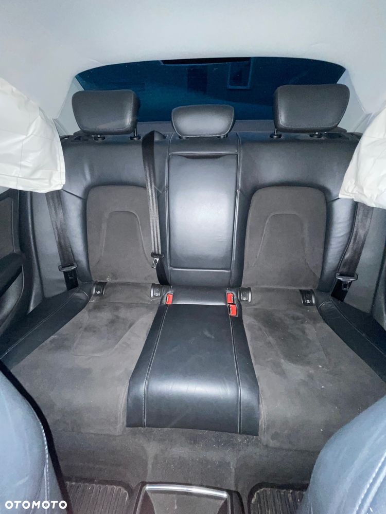 Audi A4 Limousine - 3