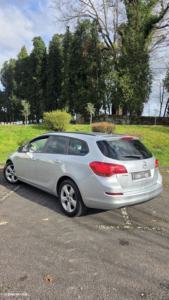 Opel Astra Sports Tourer 1.7 CDTI DPF ecoFLEX S&S 105g 150 Anos - 3