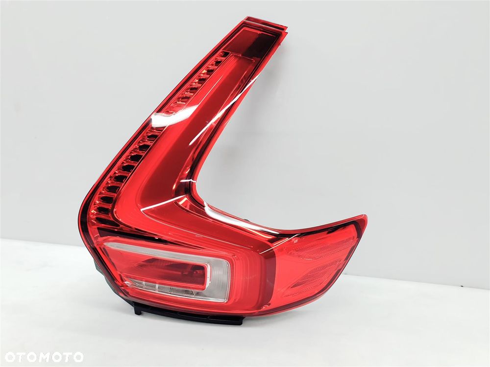 VOLVO XC40 17r+ LAMPA TYŁ LED ORY EU !!! - 8