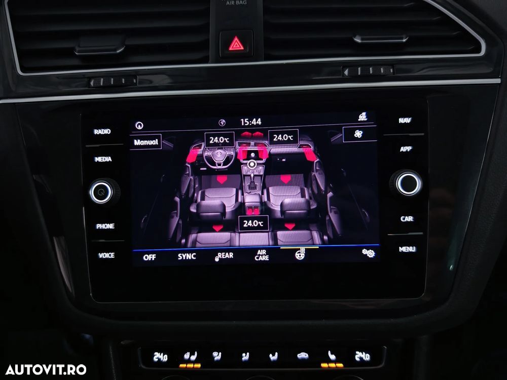Volkswagen Tiguan 2.0 TDI SCR 4MOTION DSG IQ.DRIVE - 17