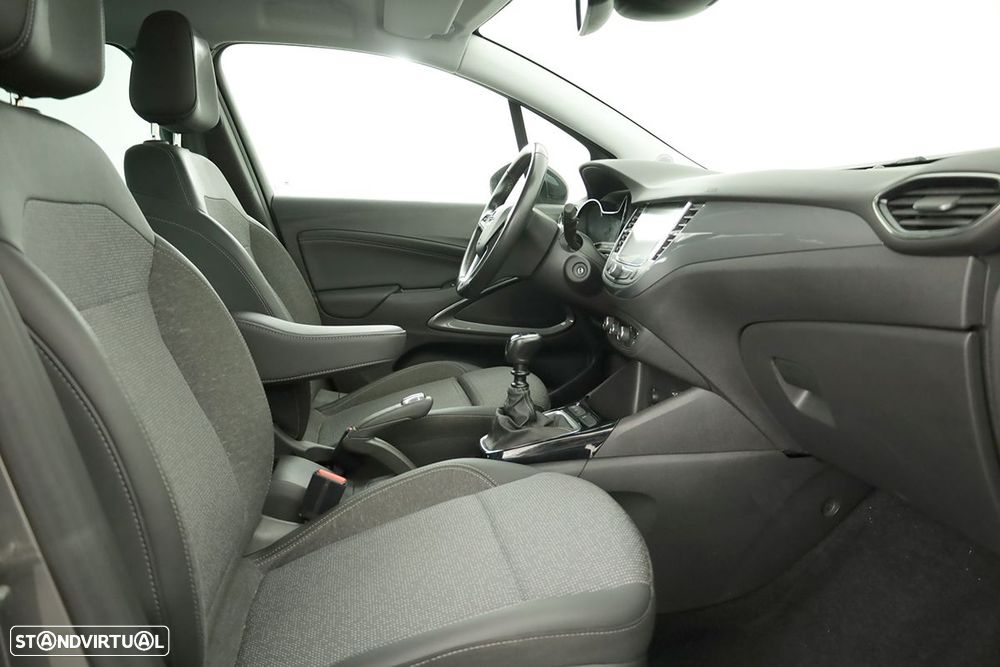 Opel Crossland 1.2 T Design & Tech - 21