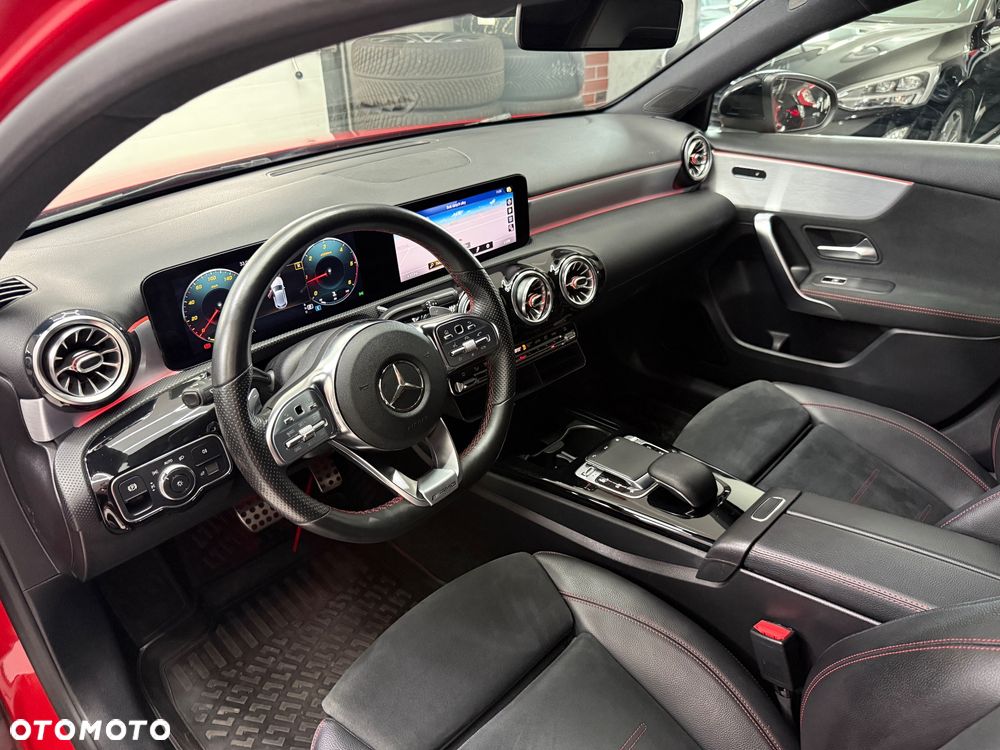 Mercedes-Benz Klasa A 200 d 8G-DCT AMG Line - 17