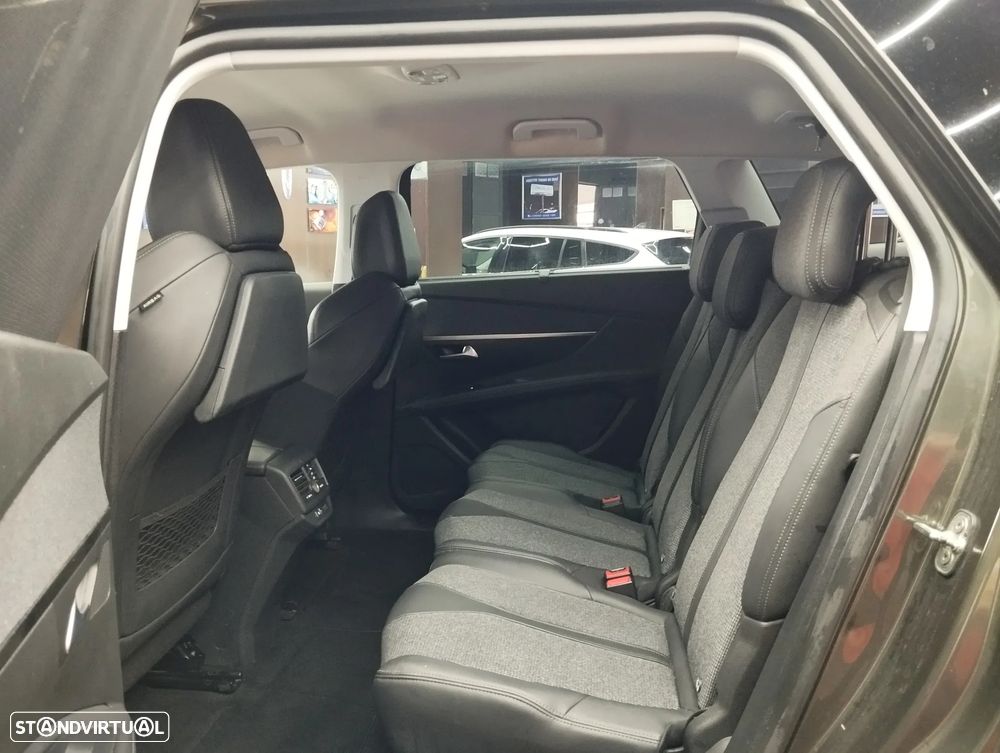 Peugeot 5008 1.5 BlueHDi Allure - 15