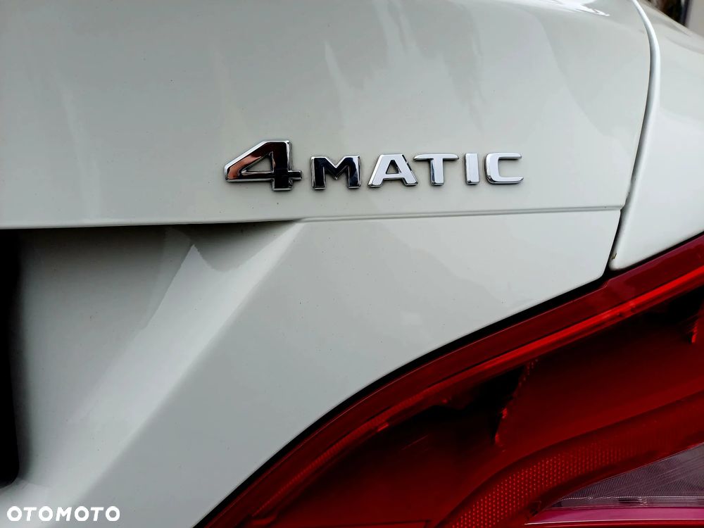 Mercedes-Benz CLA 250 4-Matic - 11