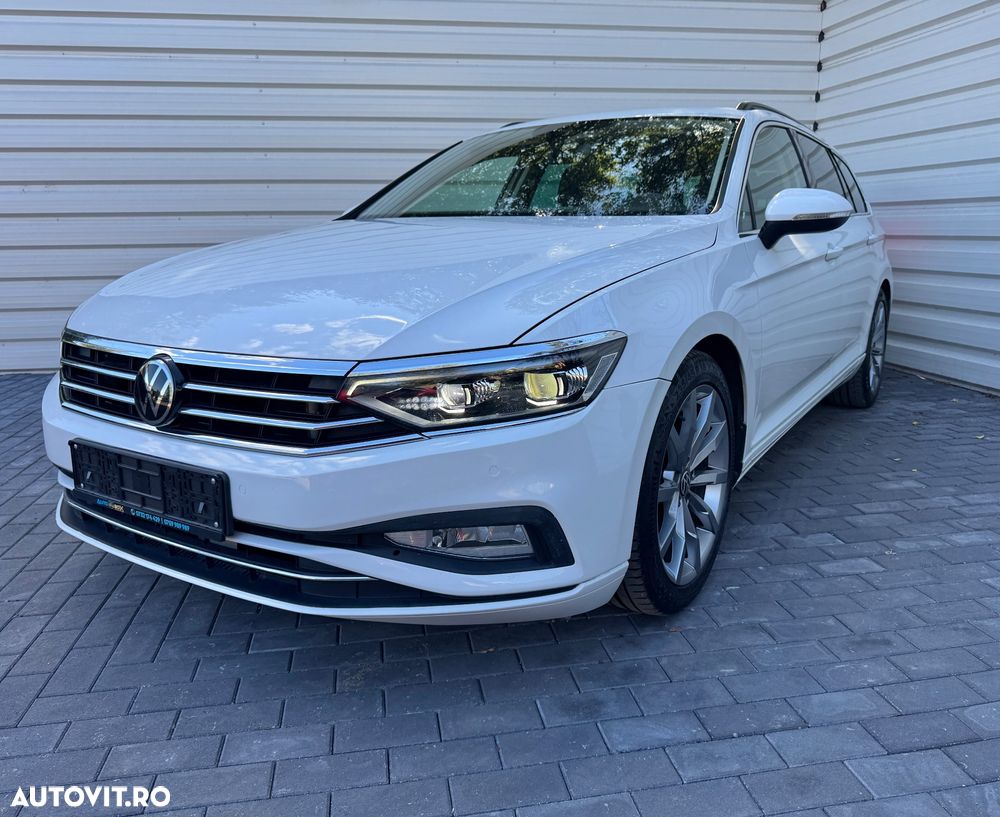 Volkswagen Passat Variant 2.0 TDI SCR DSG Elegance - 16