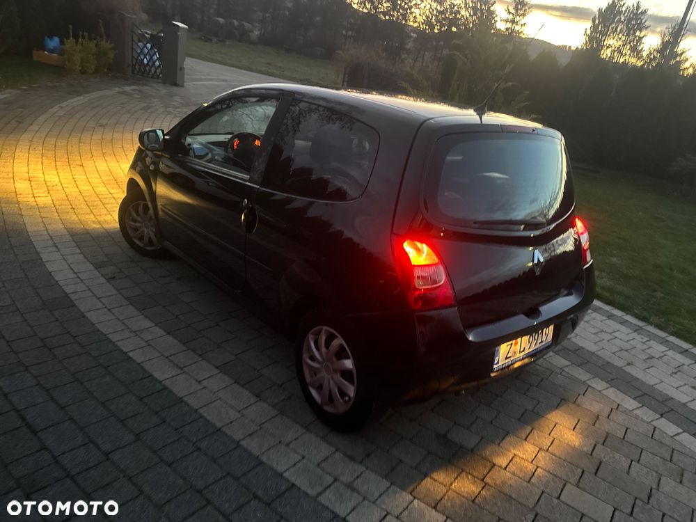 Renault Twingo 1.2 LEV 16V 75 Miss Sixty - 4