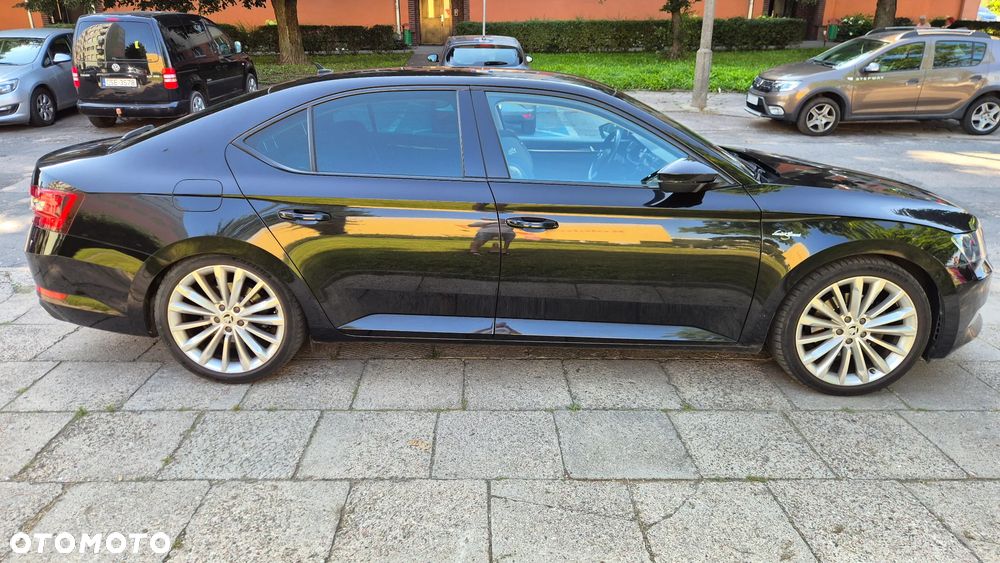 Skoda Superb 2.0 TSI L&K DSG - 3