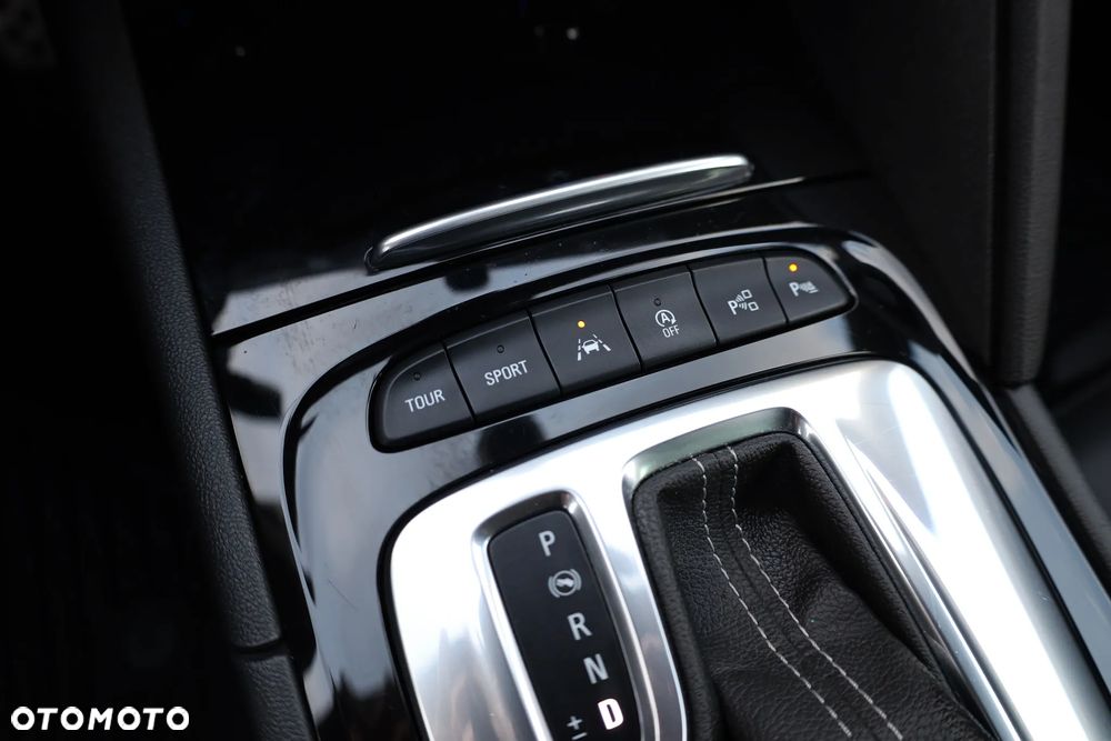 Opel Insignia 2.0 BiTurbo D 4x4 Automatik GSI - 27