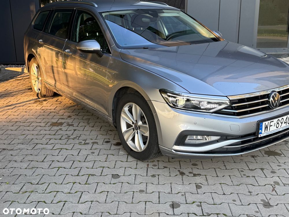 Volkswagen Passat 2.0 TDI EVO Elegance DSG - 4