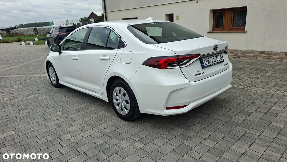 Toyota Corolla 1.8 Hybrid Active - 4