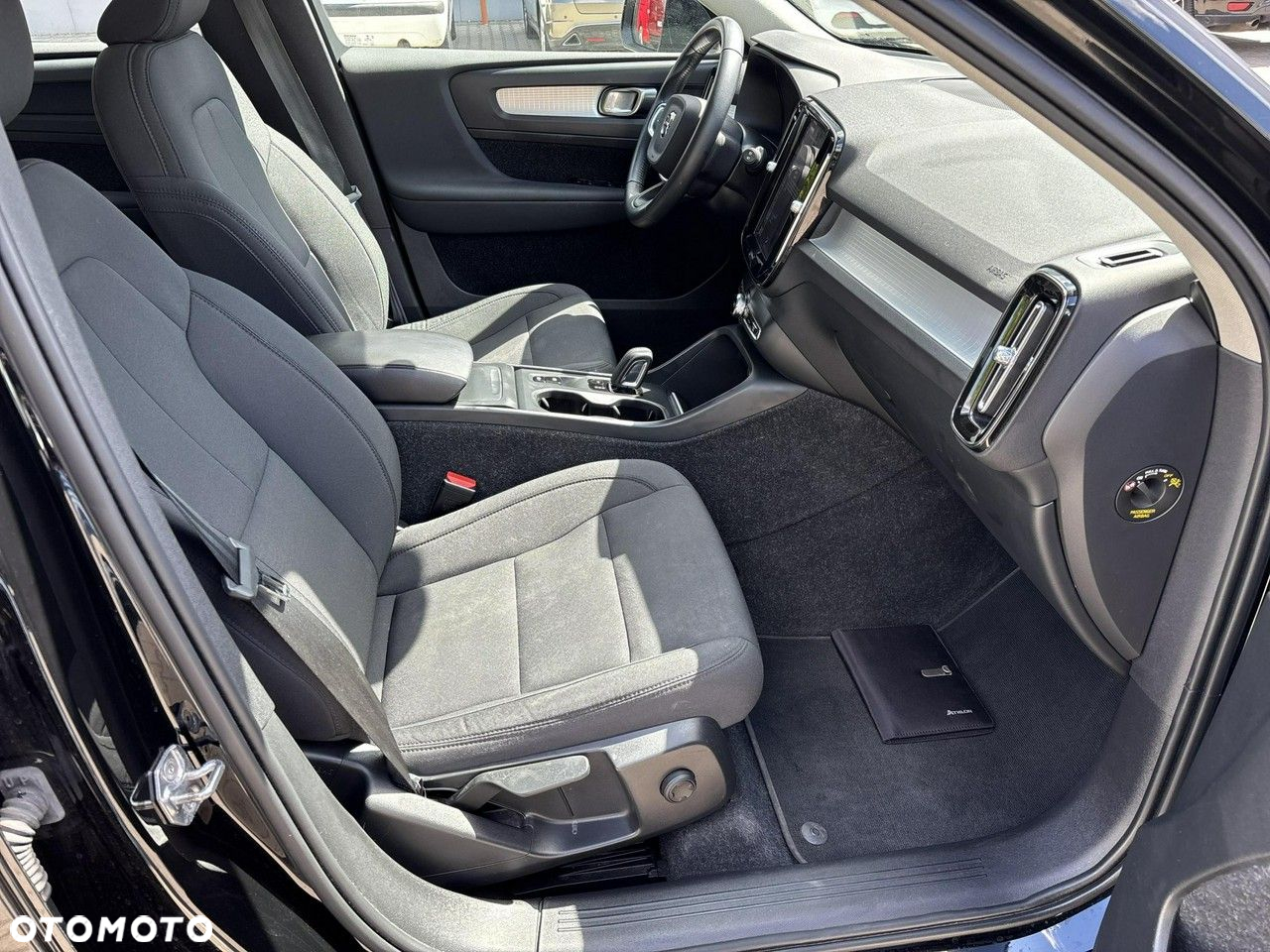 Volvo XC 40 - 17
