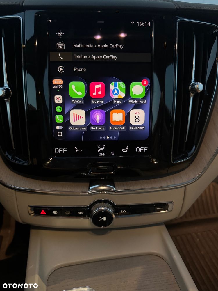 Volvo XC 60 T8 Plug-In Hybrid AWD Inscription - 12