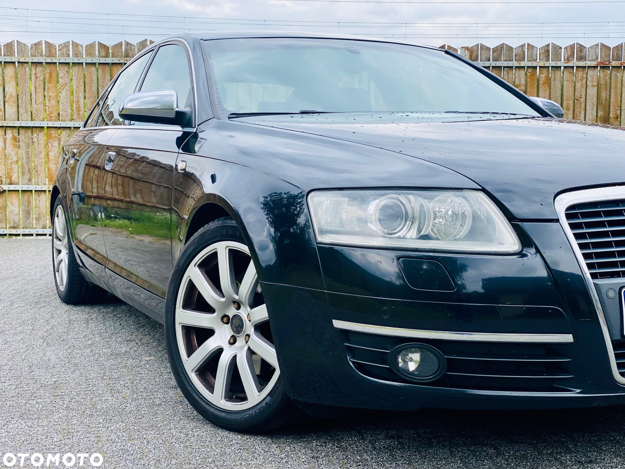 Audi A6 2.4 - 7