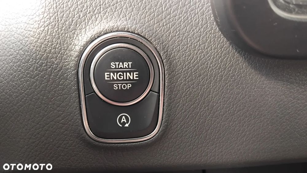 Mercedes-Benz SPRINTER - 26