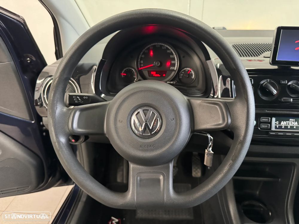 VW Up! BlueMotion club - 14