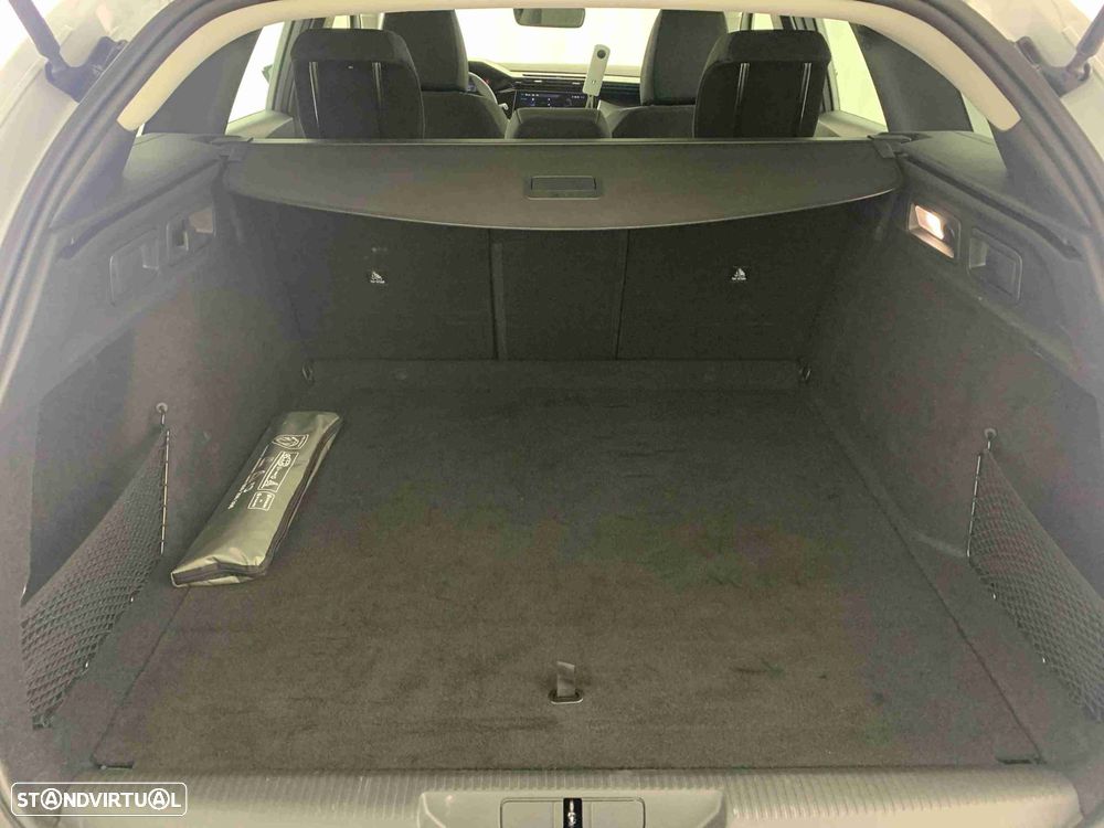 Peugeot 308 SW 1.2 Hybrid Style e-DCS6 - 14