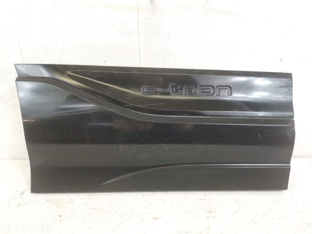 Bandou Usa Dreapta Spate   Audi Q6 E-Tron 2025 2026 Original - 2
