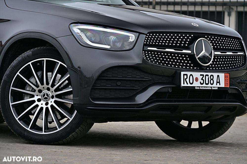 Mercedes-Benz GLC Coupe 300 d 4Matic 9G-TRONIC AMG Line Plus - 9