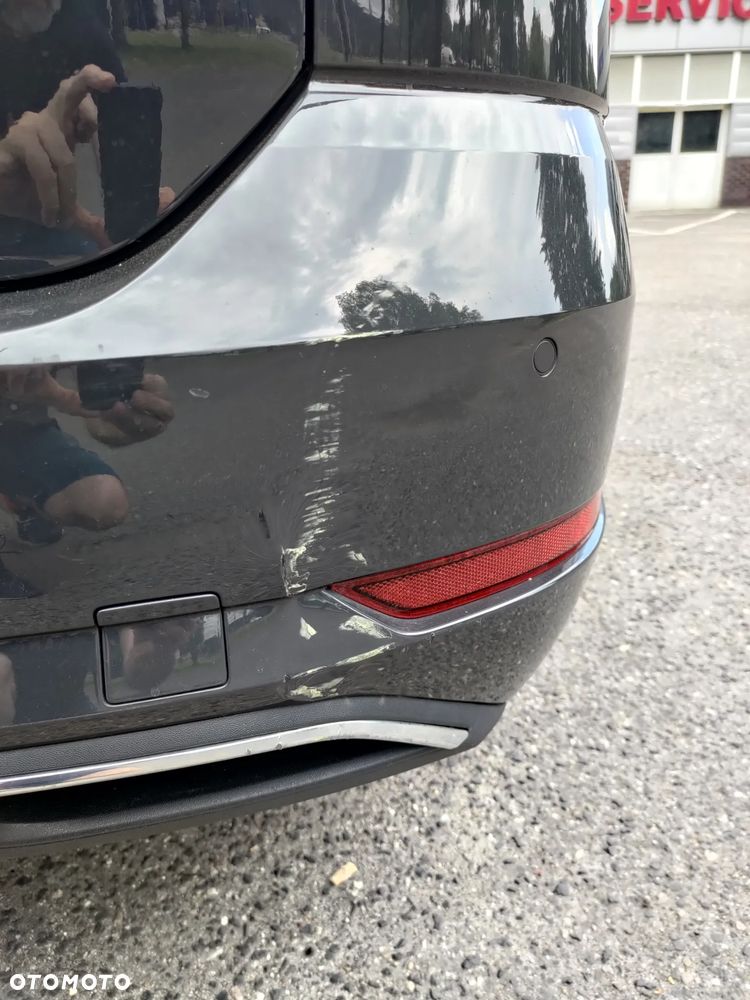 Volkswagen Golf - 4