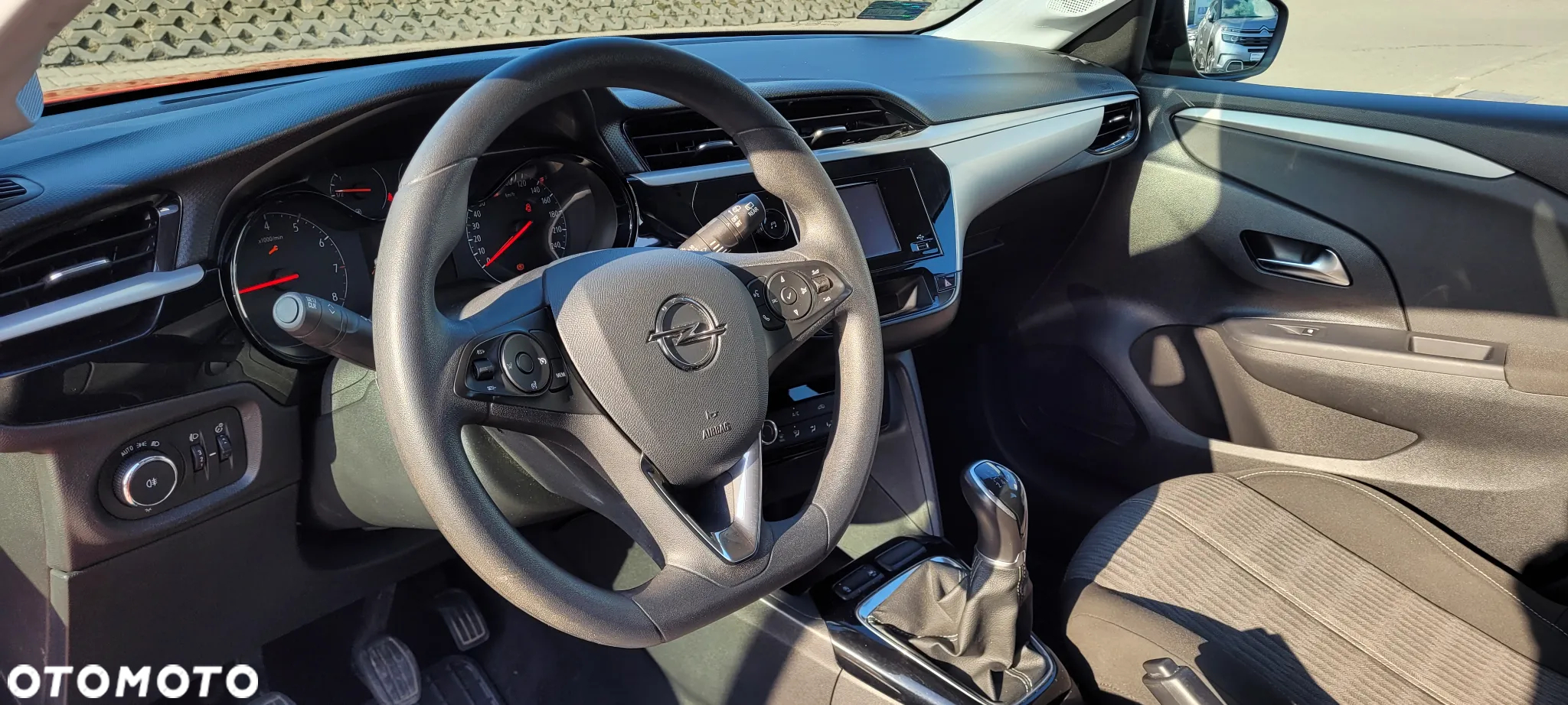 Opel Corsa - 8