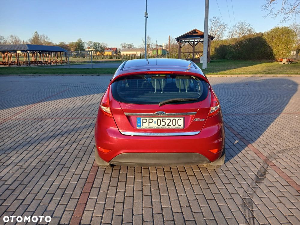 Ford Fiesta 1.25 Titanium EU5 - 6