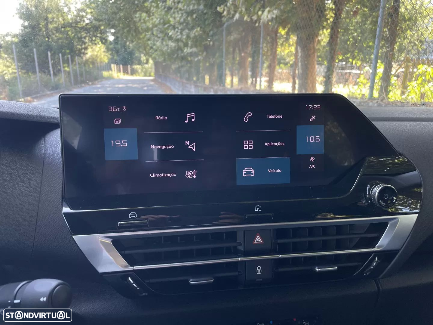 Citroën C4 1.2 PureTech Feel Pack EAT8 - 26