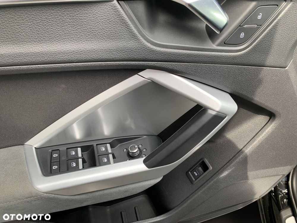Audi Q3 - 25