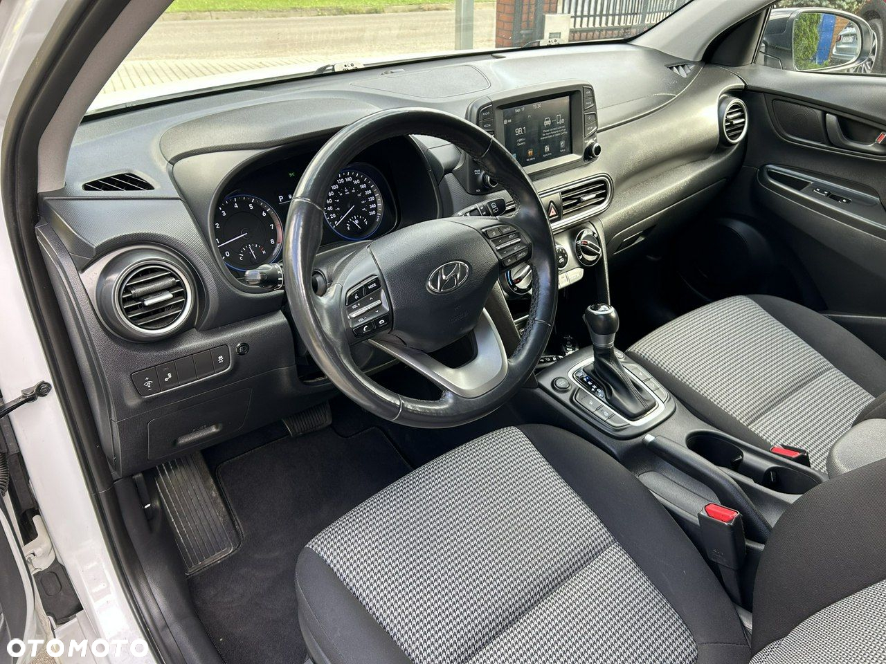 Hyundai Kona 1.6 T-GDI DCT 4WD Style - 17