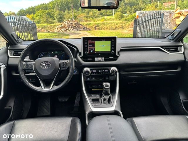 Toyota RAV4 - 23