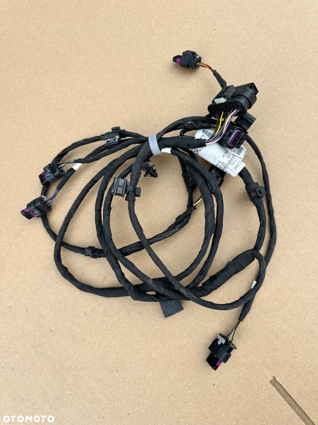 WIĄŻKA INSTALACJI ZDERZAKA PDC TYŁ MERCEDES GLC A2545406127 - 1