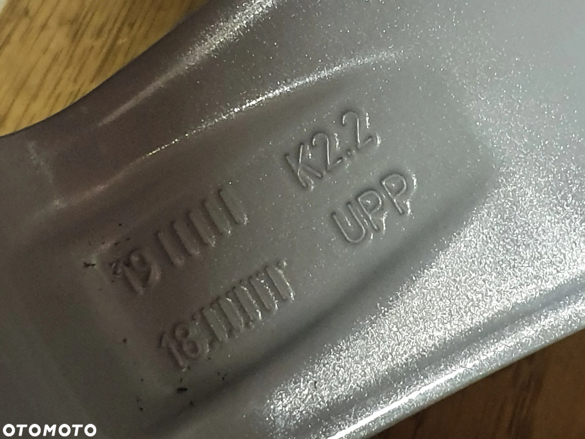 felgi 4 sztuki alutec grip felga 5x112 aluminiowa srebrna kba 47777 - 6