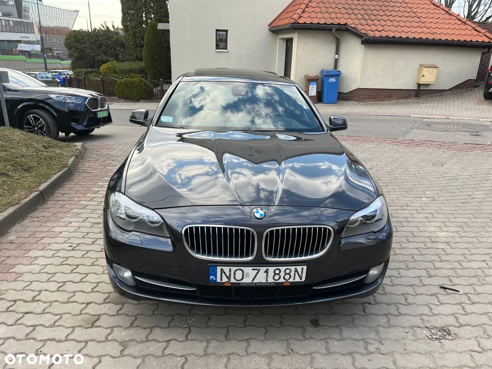 BMW Seria 5 535d xDrive Sport-Aut Luxury Line - 3
