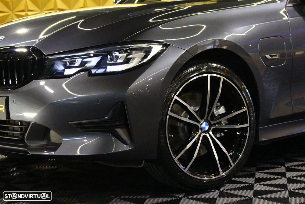 BMW 320 e Line Sport Auto - 2