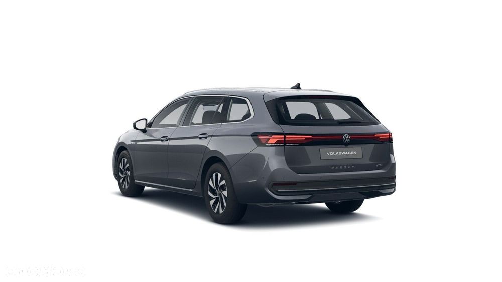 Volkswagen Passat - 6