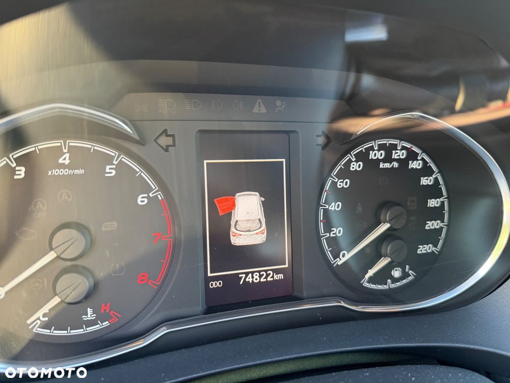 Toyota Yaris 1.5 20th Anniversary - 12