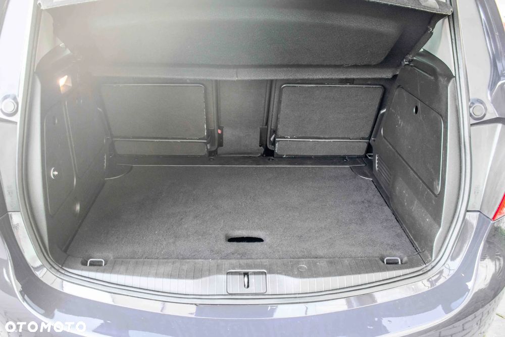 Opel Meriva 1.4 T Edition 150 S&S - 22