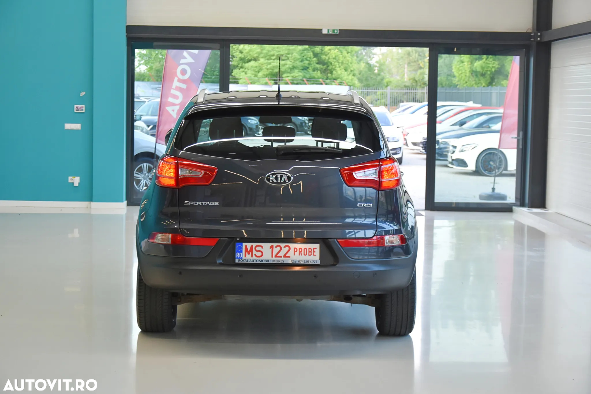Kia Sportage 2,0 CRDI AWD Aut. Vision - 10