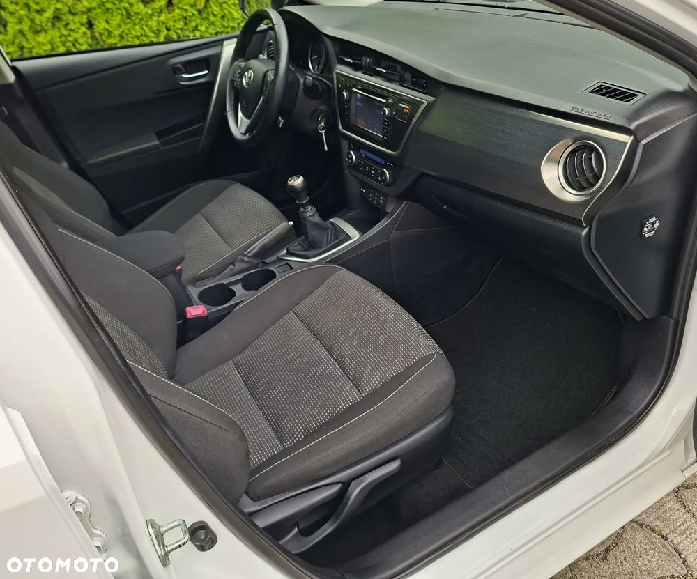 Toyota Auris 1.6 Valvematic START Edition - 9