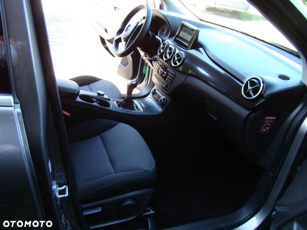 Mercedes-Benz Klasa B 180 CDI BlueEFFICIENCY Edition Style - 24