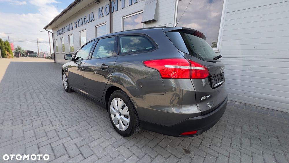 Ford Focus 1.5 TDCi DPF Start-Stopp-System Business - 4