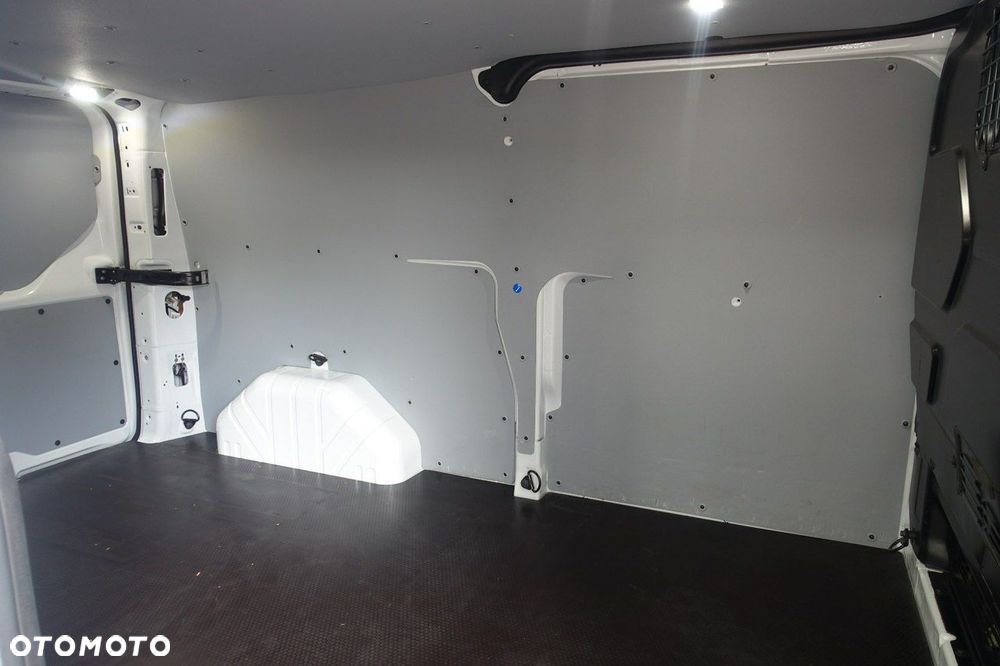 Ford Transit Custom - 15