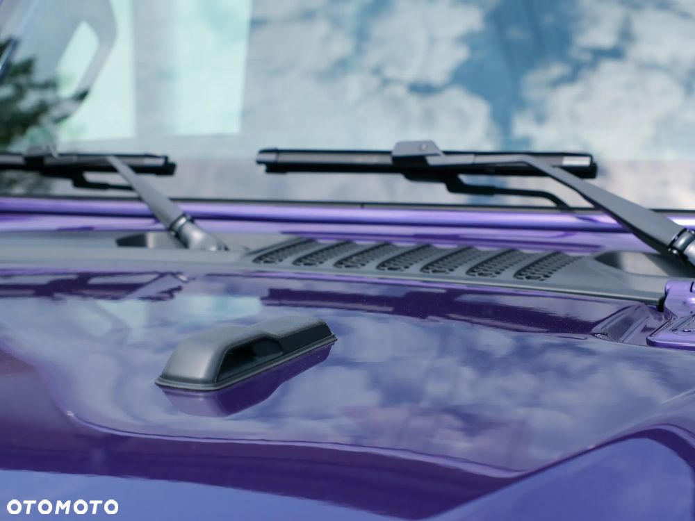 Jeep Wrangler - 11