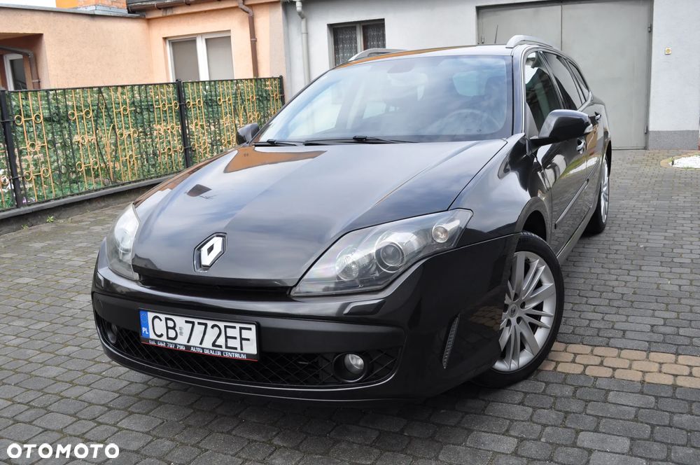 Renault Laguna dCi 150 FAP GT - 2