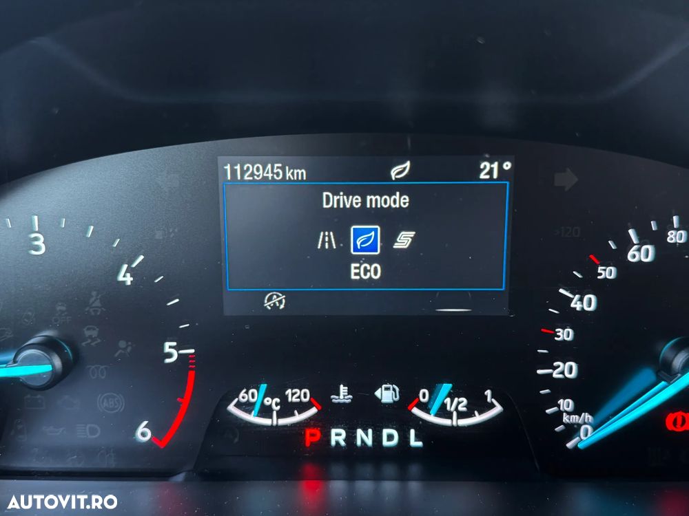 Ford Focus 1.5 EcoBlue Titanium Business - 36