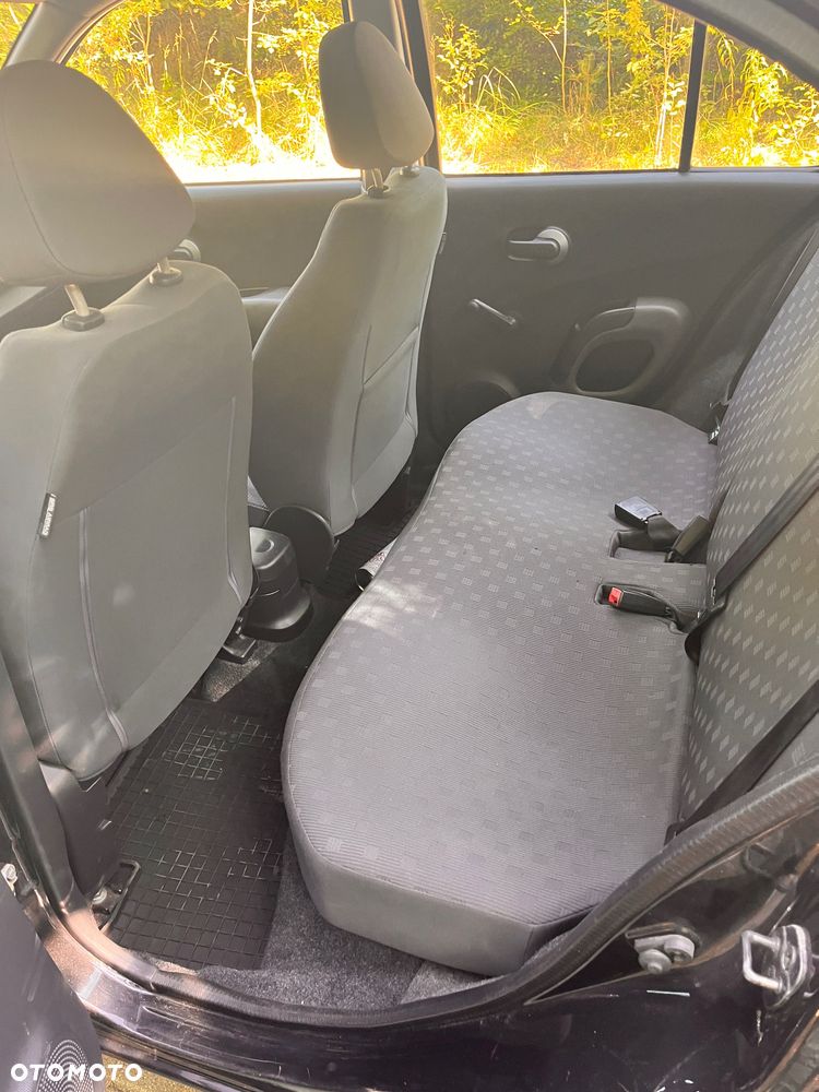 Nissan Micra - 7